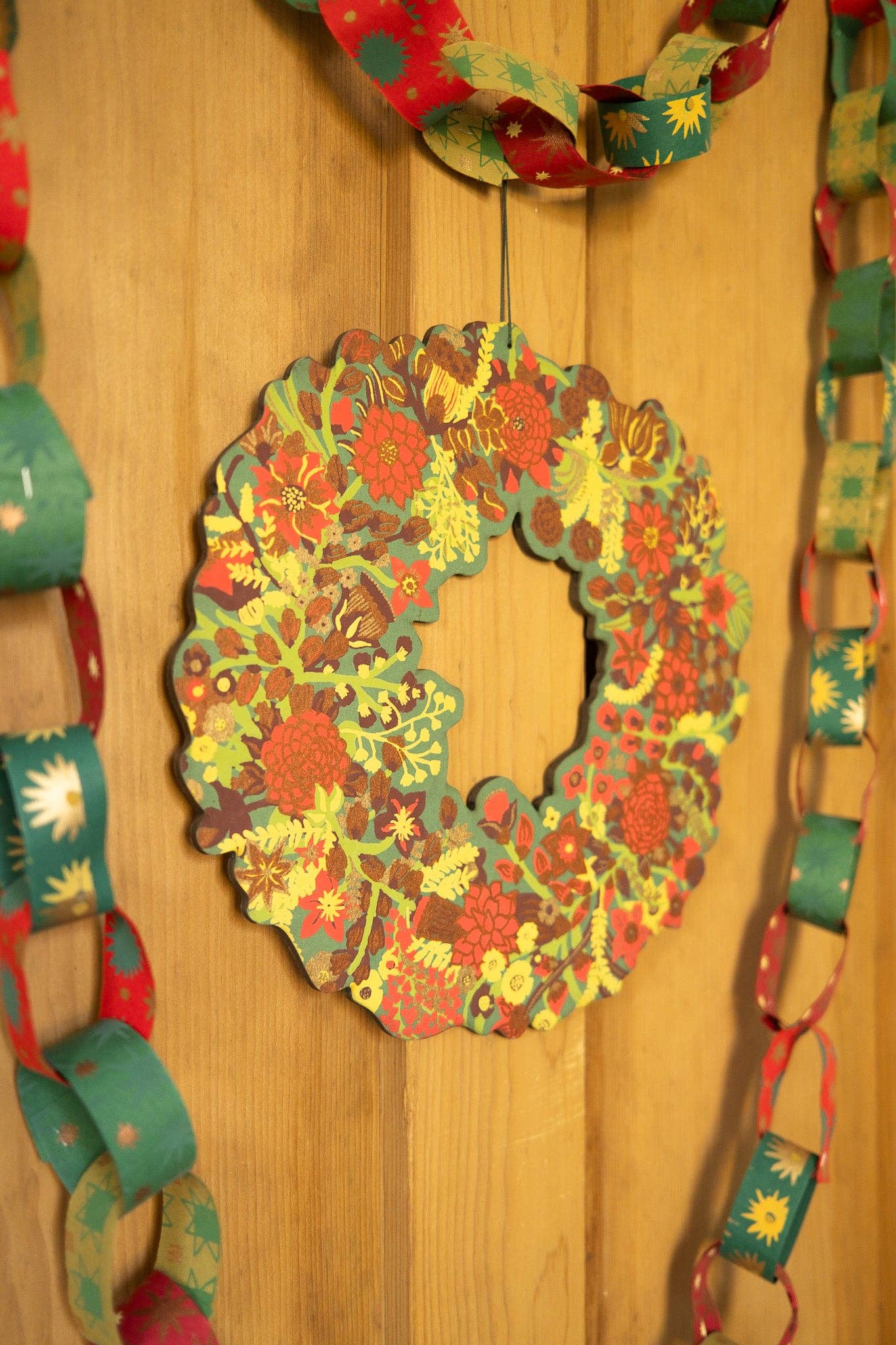 Christmas Foliage Cotton Board Wreath