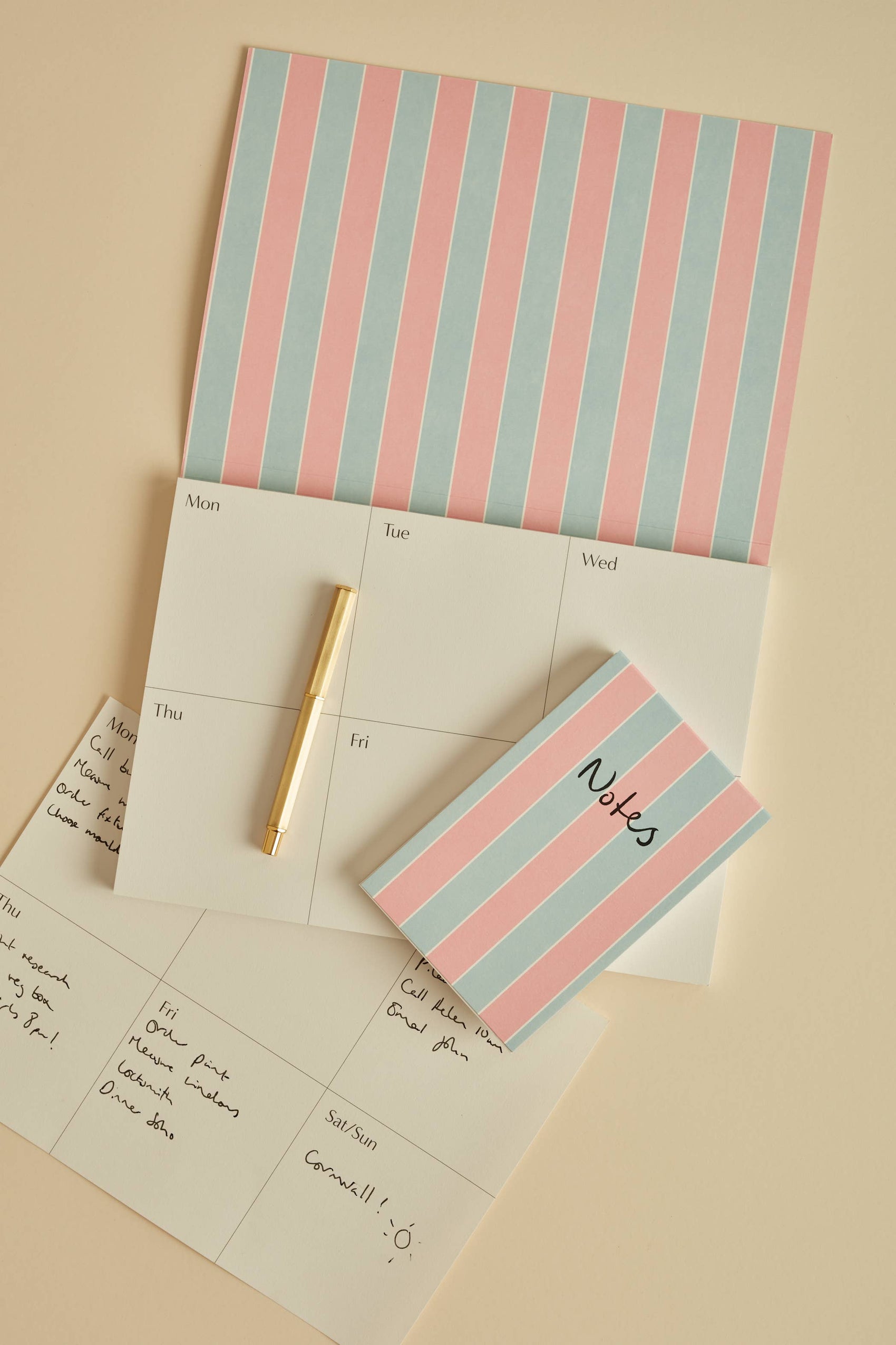 Weekly Planner Stripe Blue & Pink