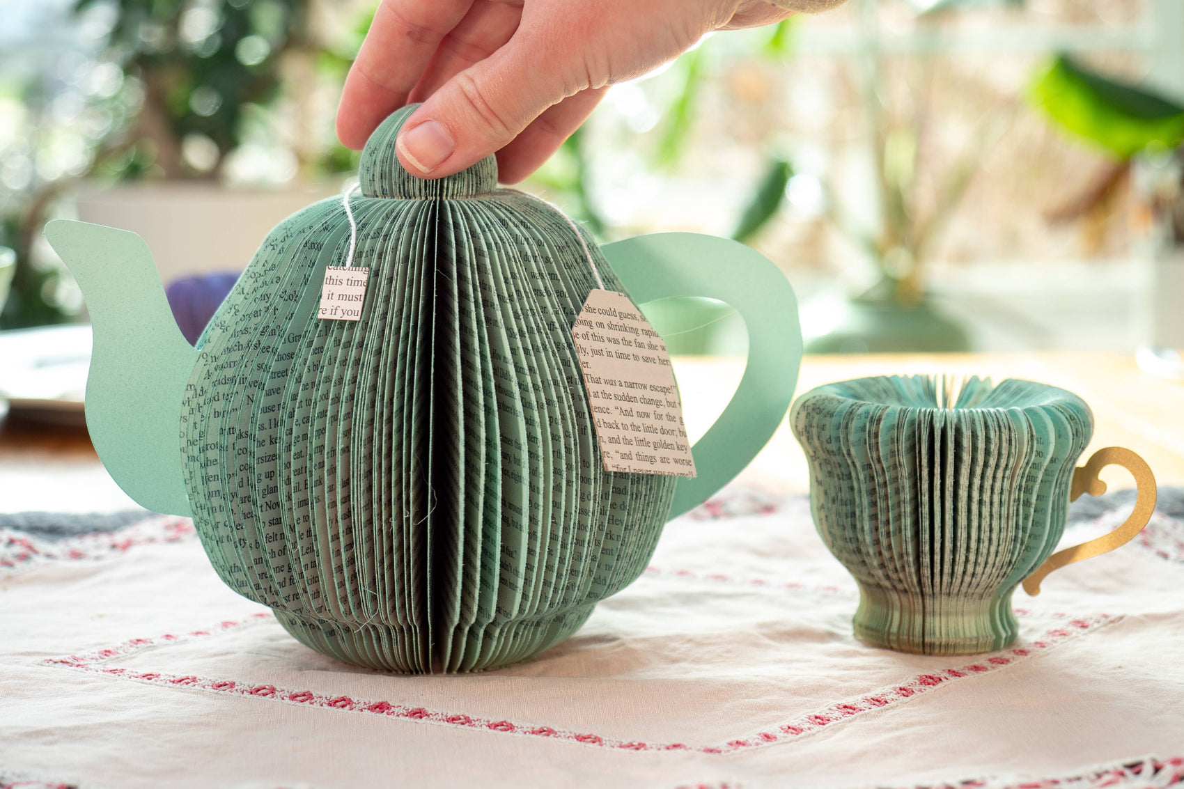 Bookish Tea Cup