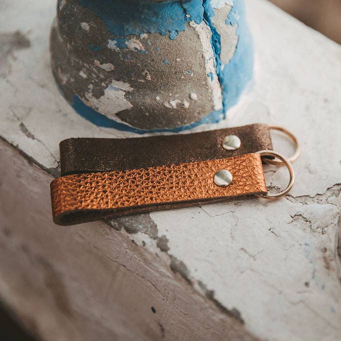 Leather Loop Keyrings: Cream / Gold