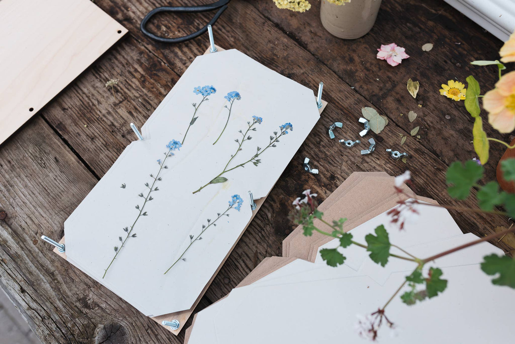 Large Flower Press - Silhouette
