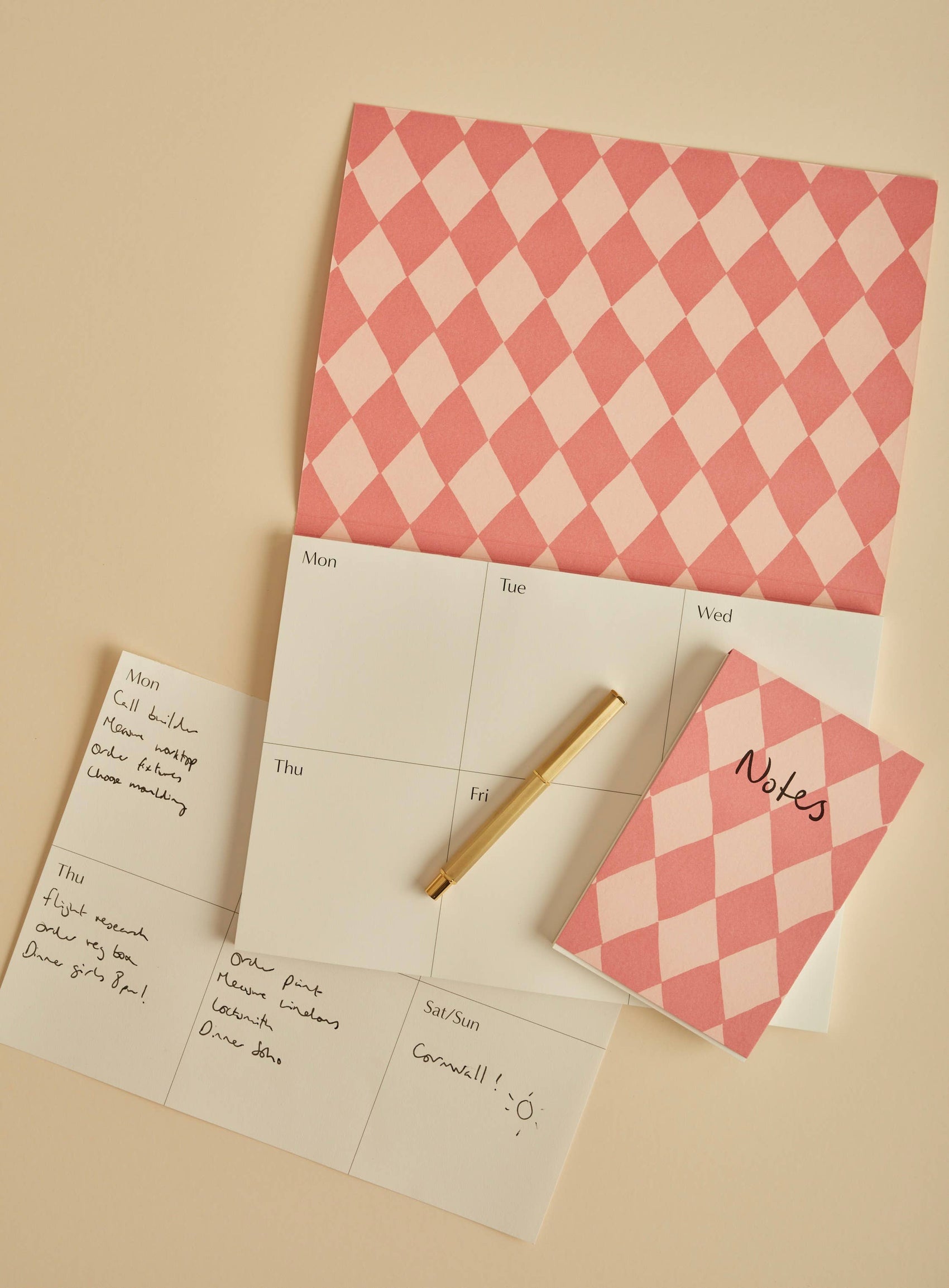 Weekly Planner - Harlequin Pink