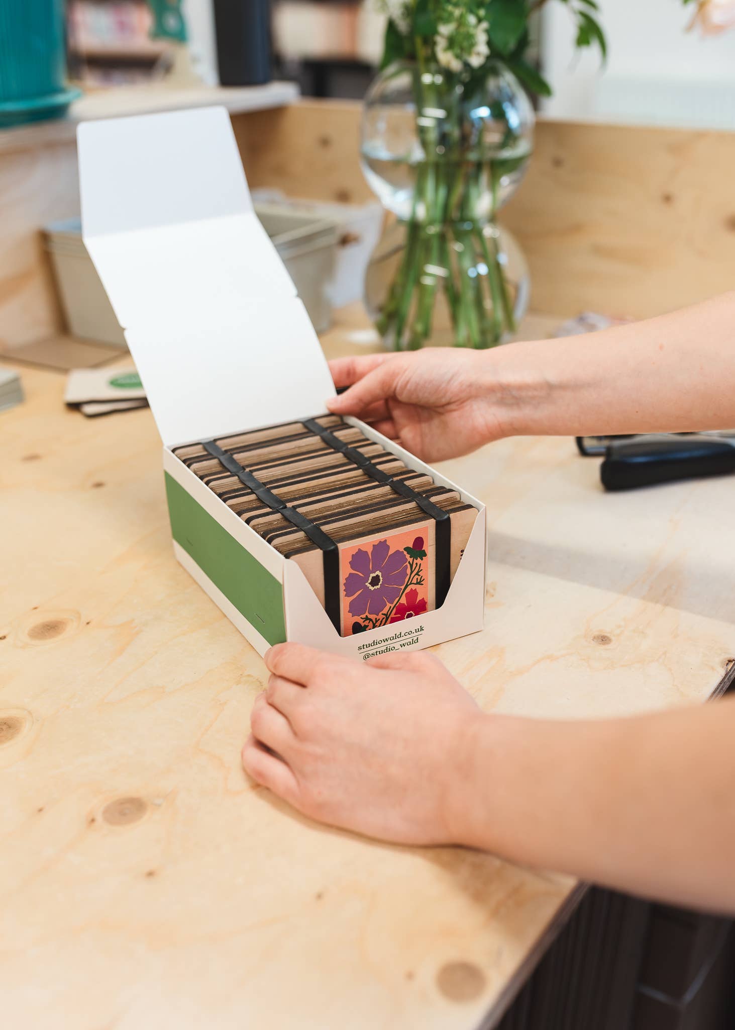 Pocket Flower Press - Cosmos