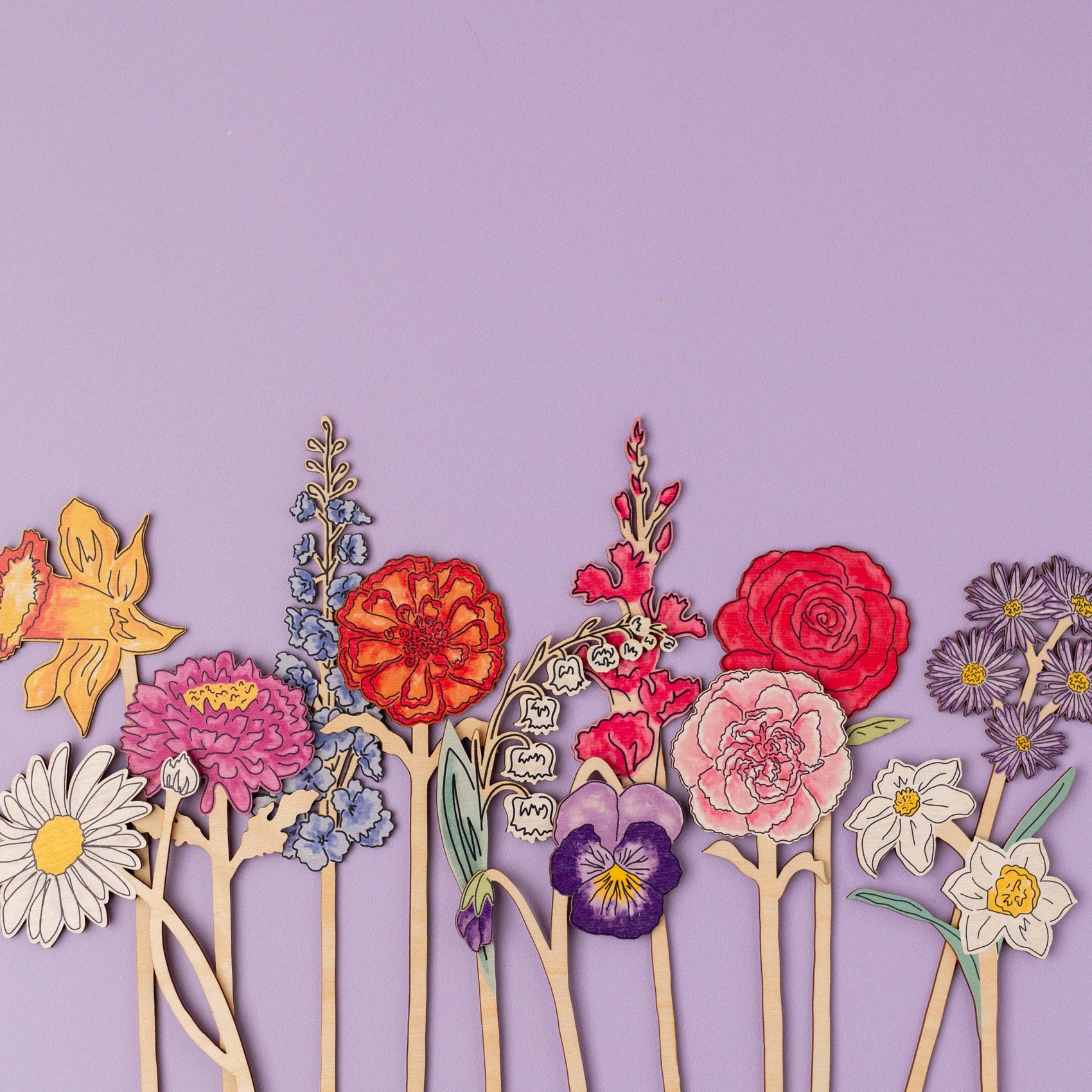 Wooden Flowers - - Narcissus