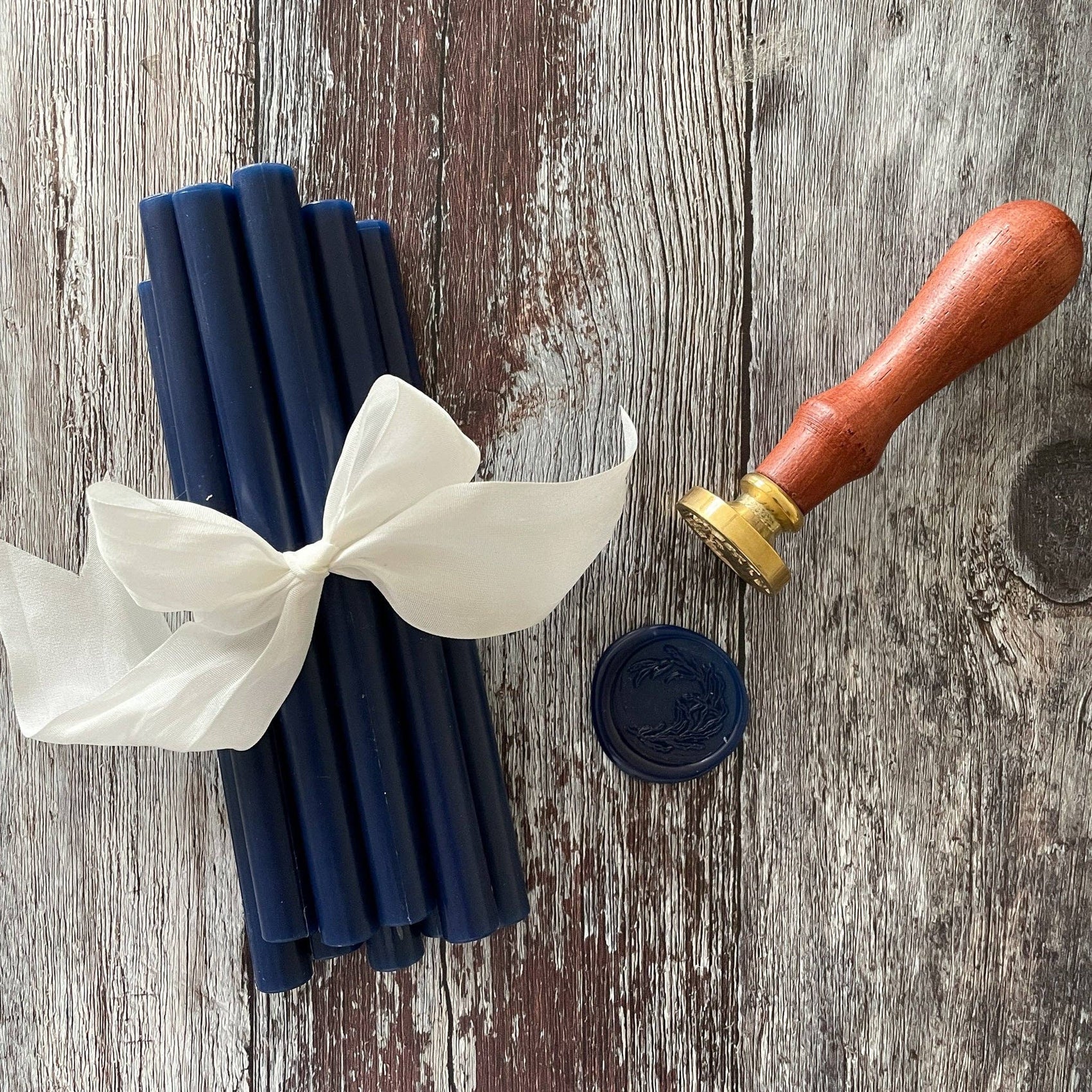 Navy Sealing Wax Sticks | 11mm Plastic Free Sealing Wax