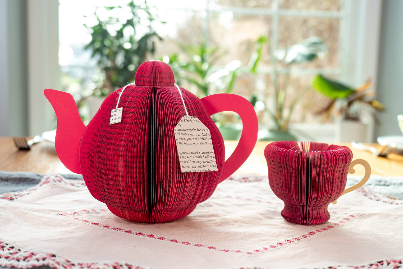 Bookish Tea Cup