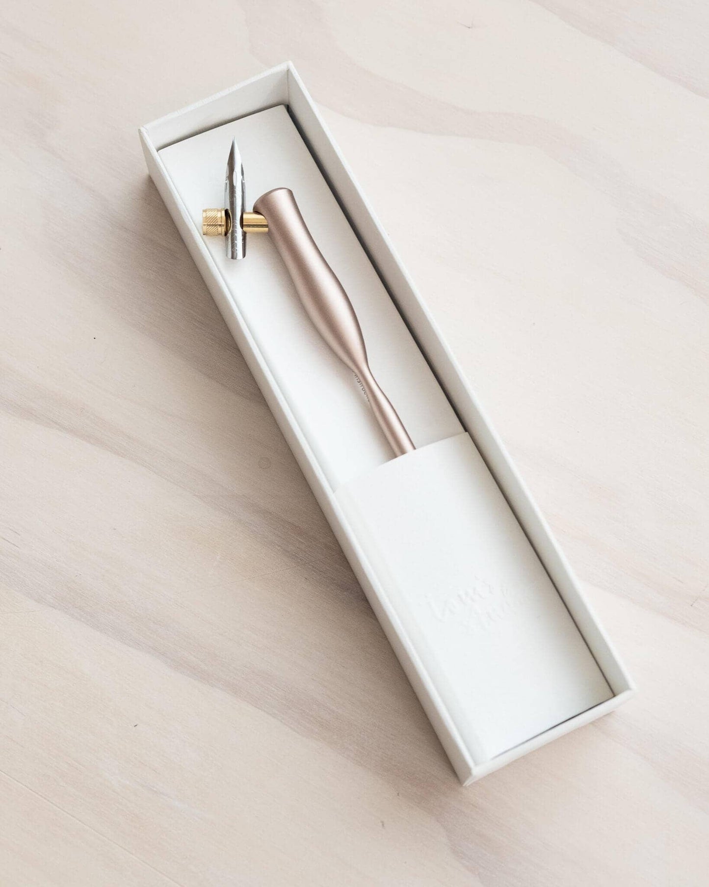 Flourish Calligraphy Pen: Sage / Straight