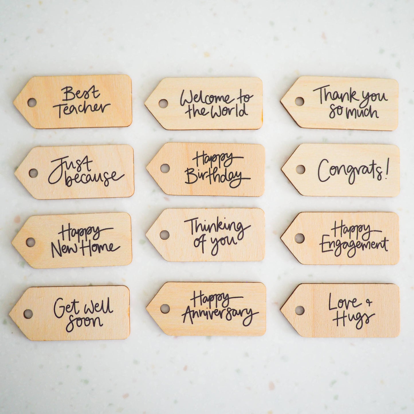 Wooden Gift Tag: Love & Hugs