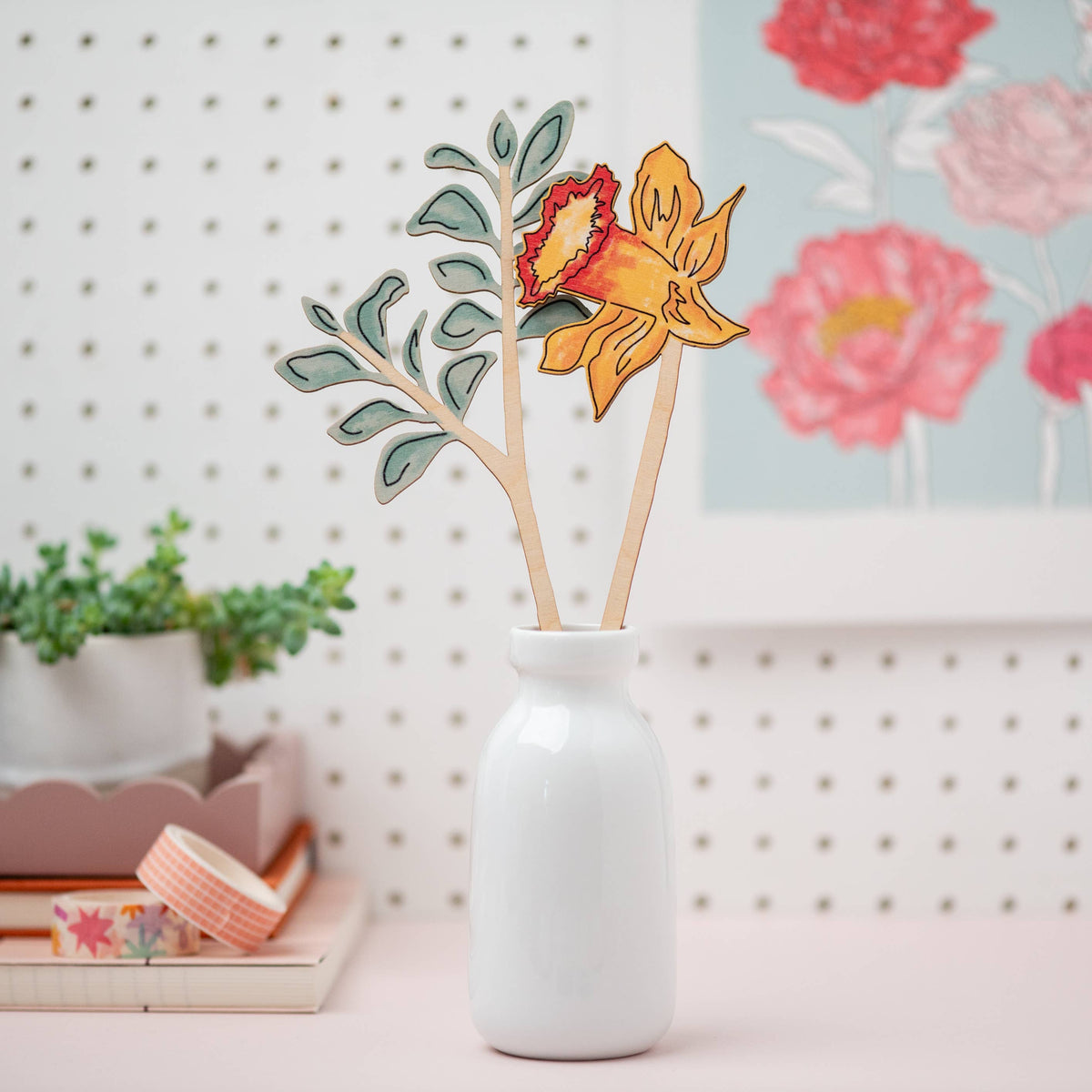 Wooden Birth Flowers - Sustainable Birthday Gift - UK Made: April - Daisy