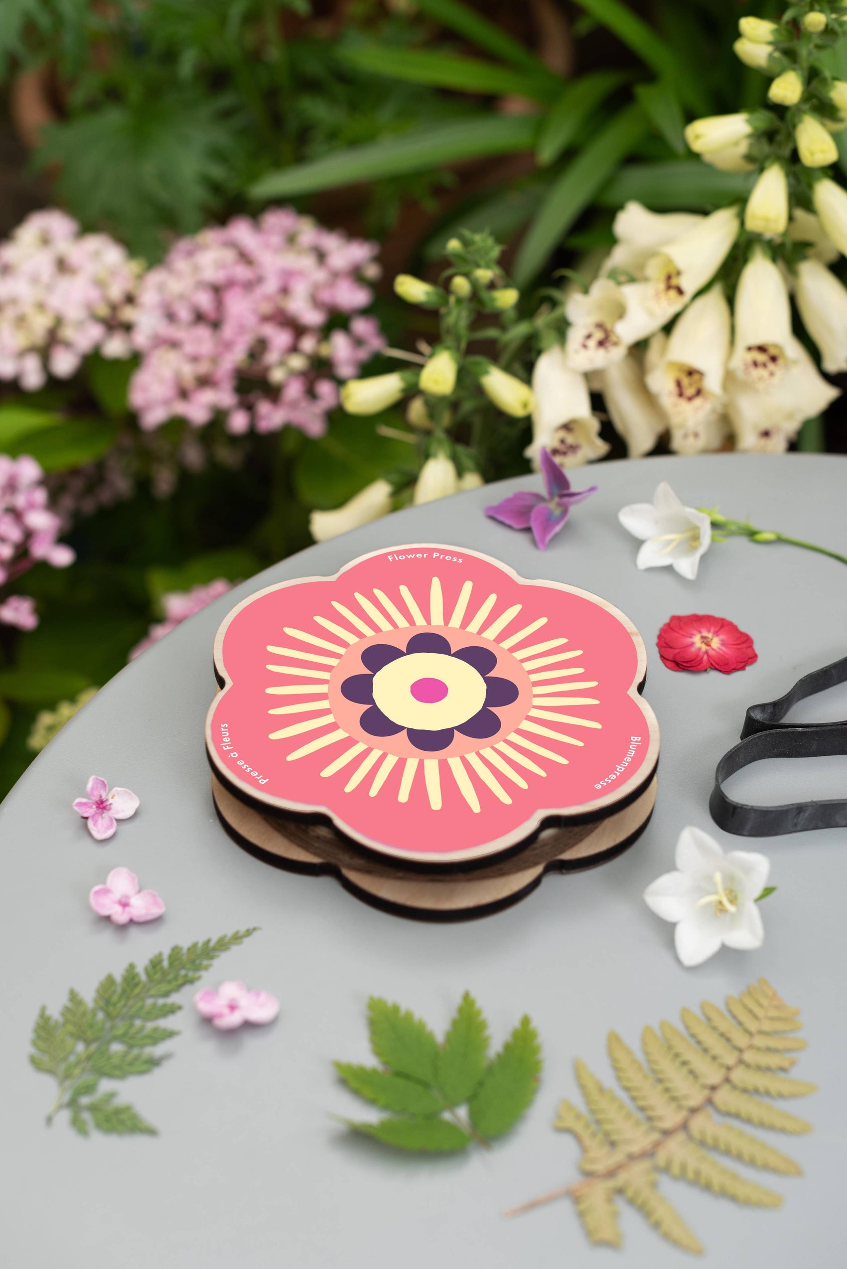 Flower Shaped Press - Pinks