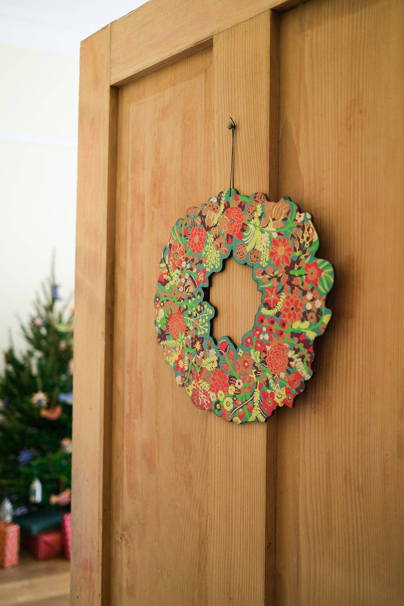Christmas Foliage Cotton Board Wreath
